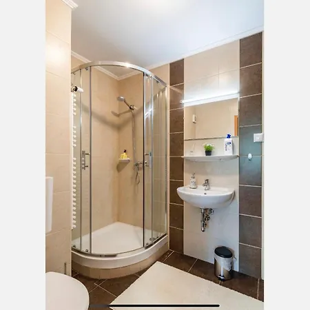 Sinus Premium Vizpart Studioapartman Aparthotel Siófok